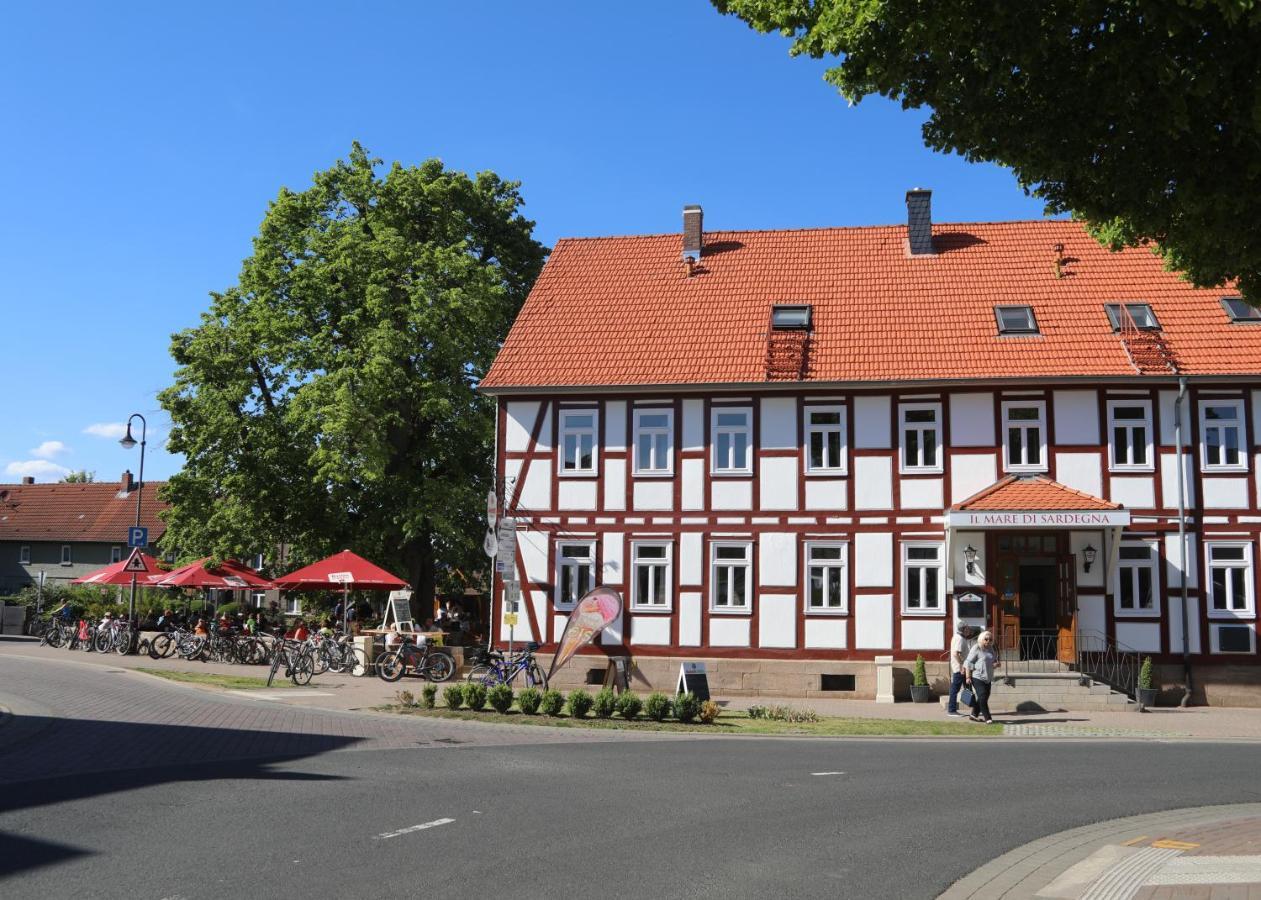 Landgasthof-Hotel Zur Linde Großenlüder Buitenkant foto