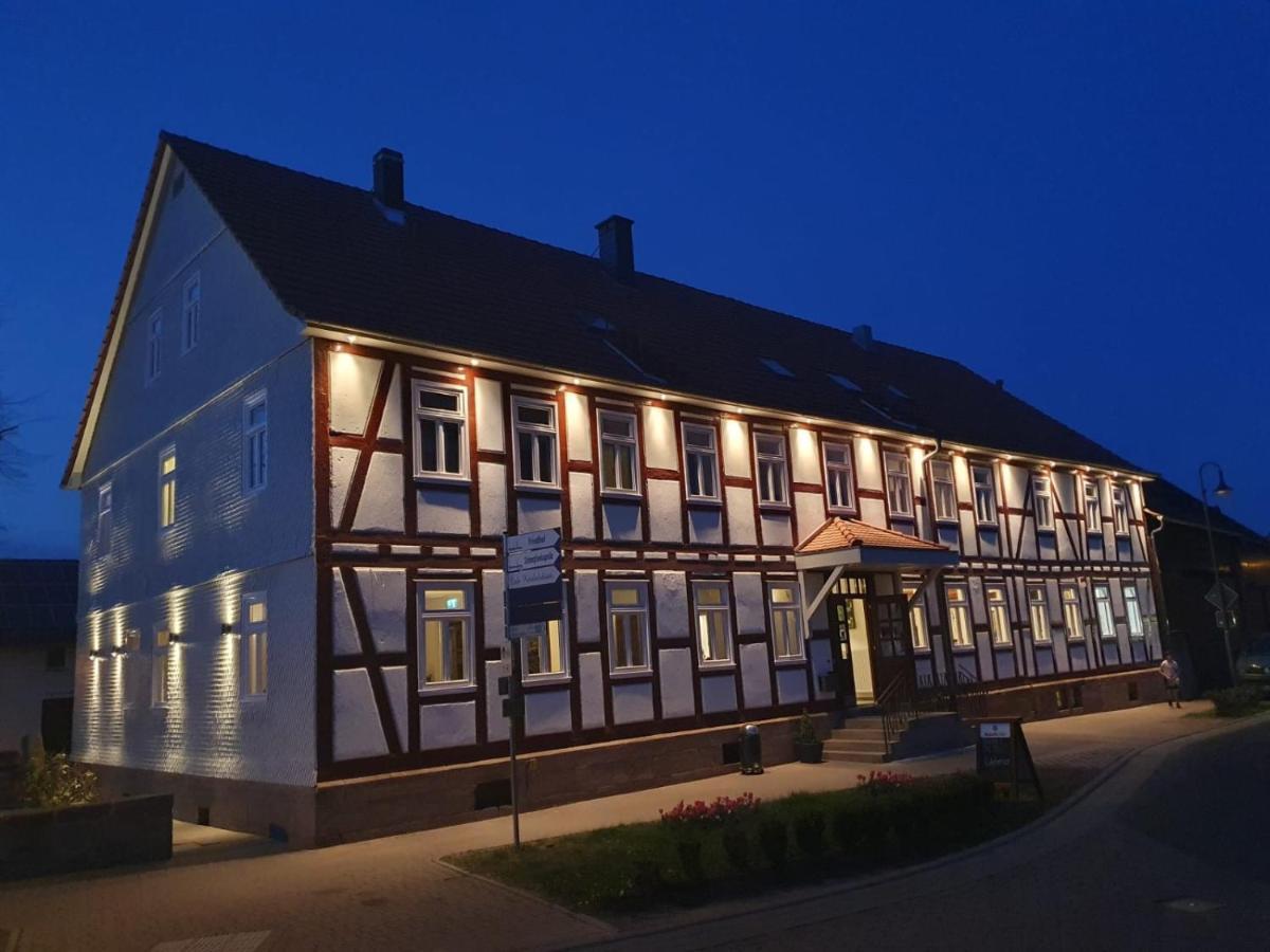 Landgasthof-Hotel Zur Linde Großenlüder Buitenkant foto